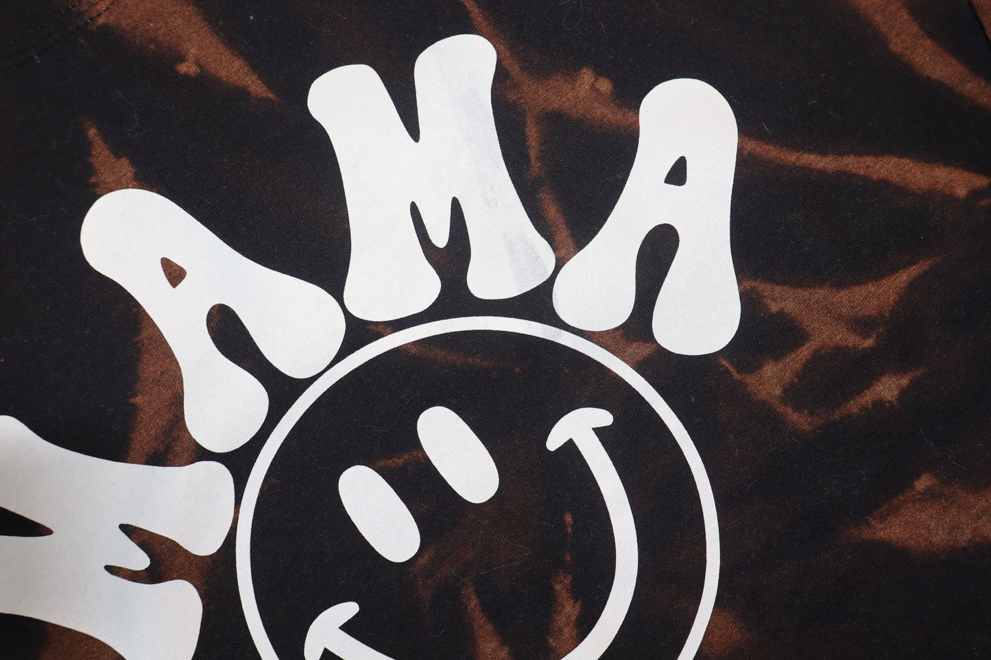 **FLAWED**SIZE M mama CREW