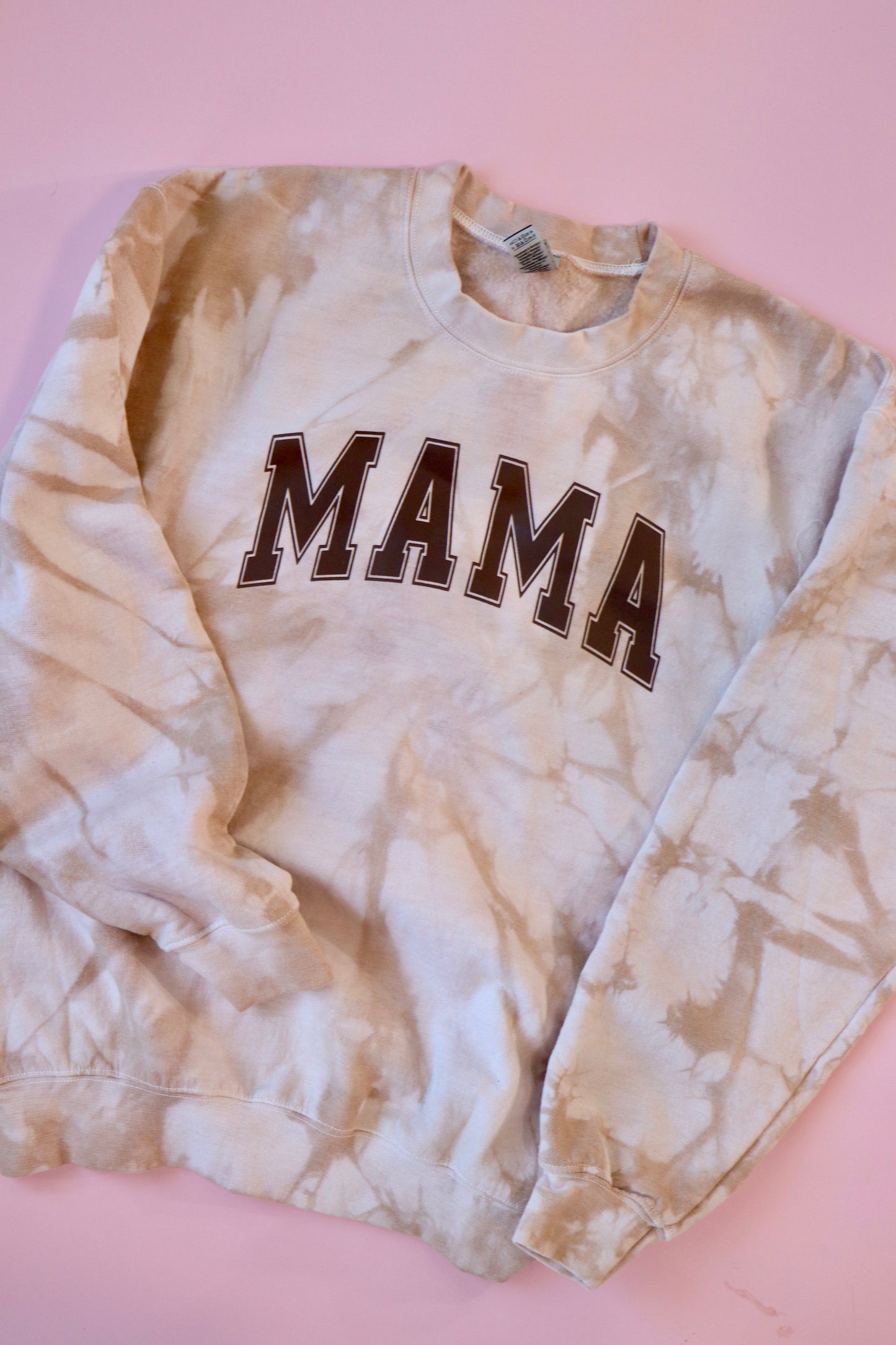 SZ M MAMA BROWN TEXT