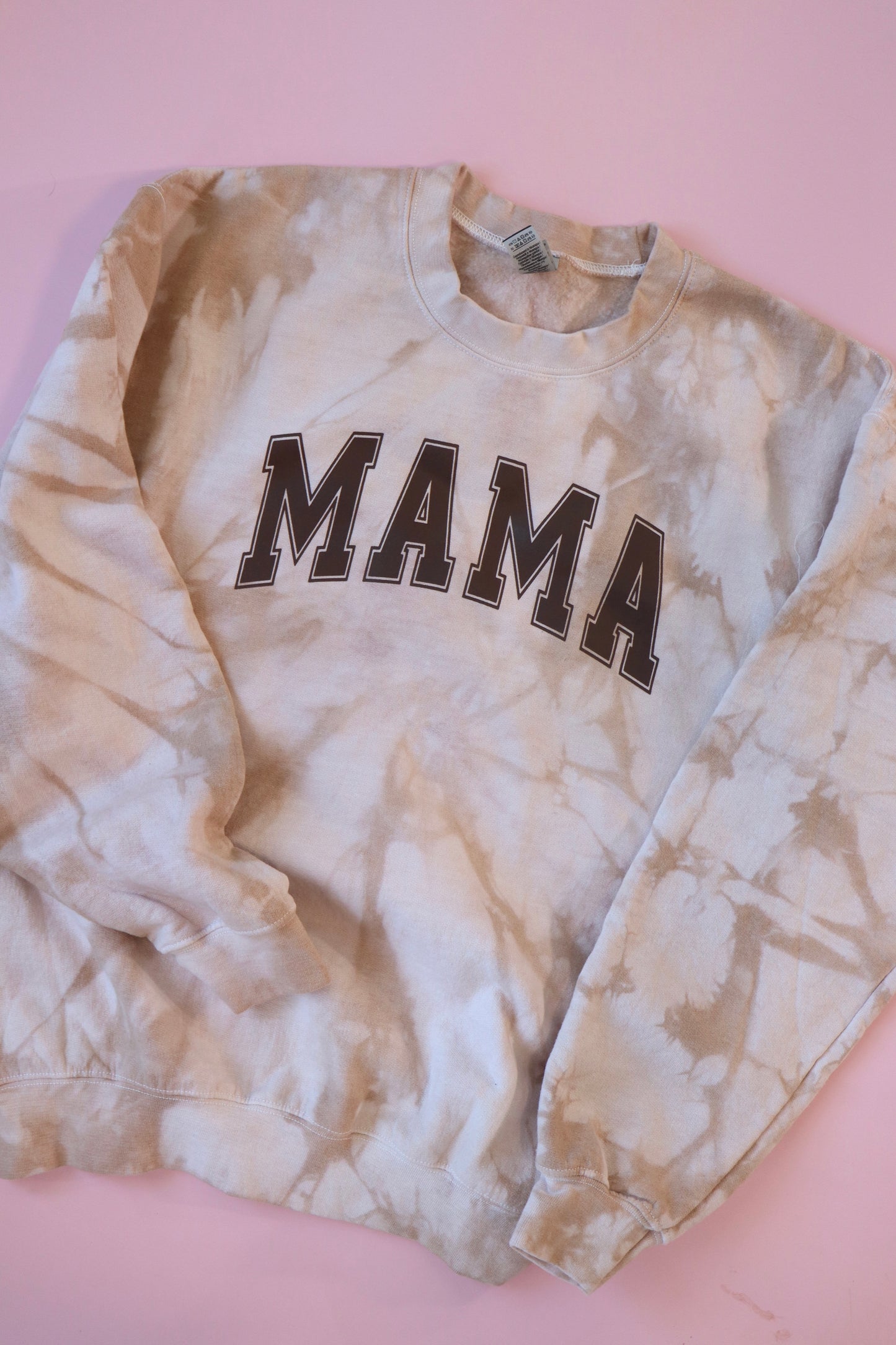 SZ M MAMA BROWN TEXT