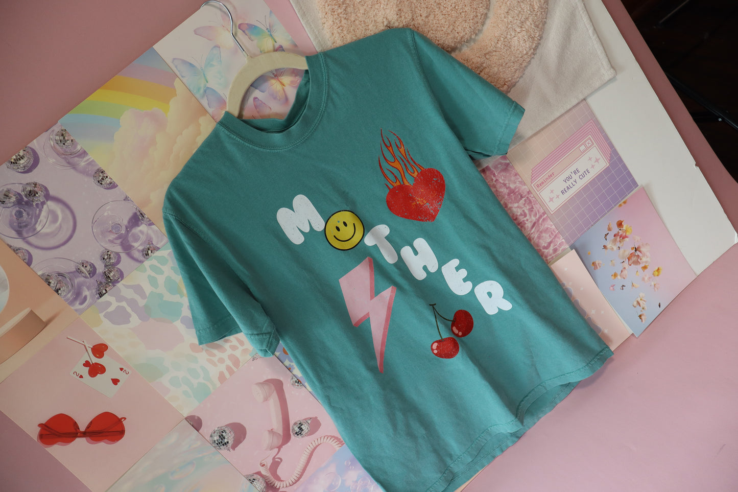 SIZE S MOTHER GRAPHIC TEE