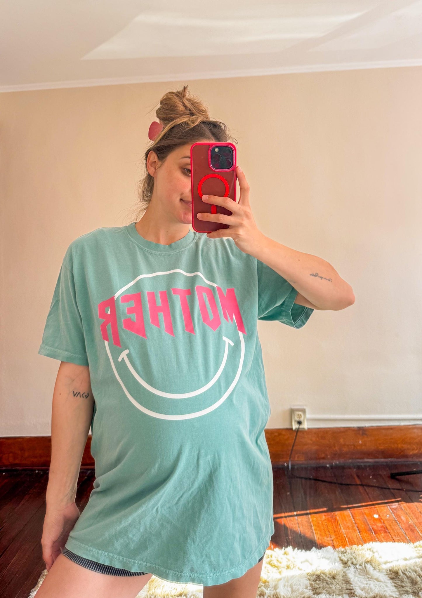 Comfort ColorsĀ® Mom Shirt | Retro Mother Shirt | Mother's Day Gift for Mom | Vintage Mom Tee | Seafoam Comfort Colors Tee | Happy Face Mom