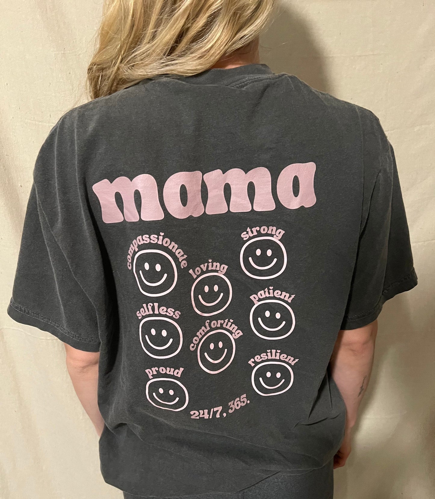 Mama T-Shirt, Retro Mama Sweatshirt, Boho Mama Crewneck, Baby Shower Gift, Gift for Mom, Tie Dye Happy Face Sweatshirt, Mother's Day Gift