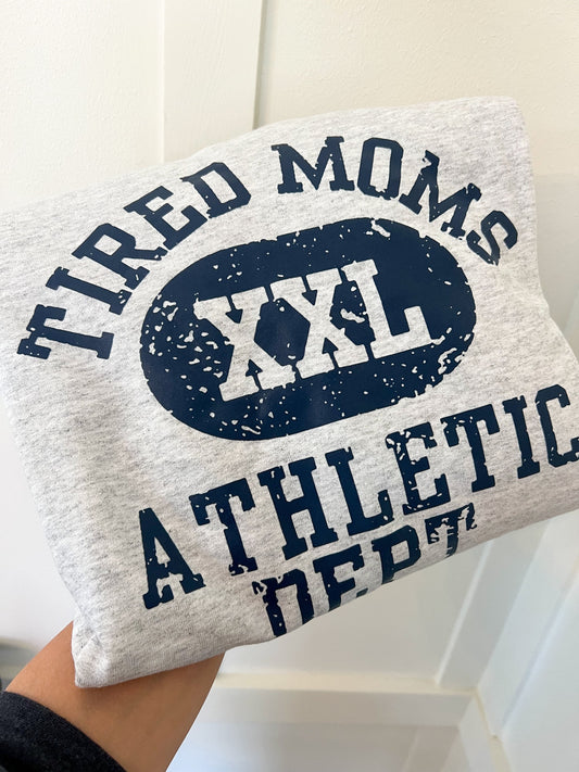 Tired Moms Club Sweatshirt, Trendy Mom Shirt, Mothers Day Tee, Gifts for Mom, Tired Mama T-Shirt, Mom Shirt Gift, Kids to Mom Gift, New Mom