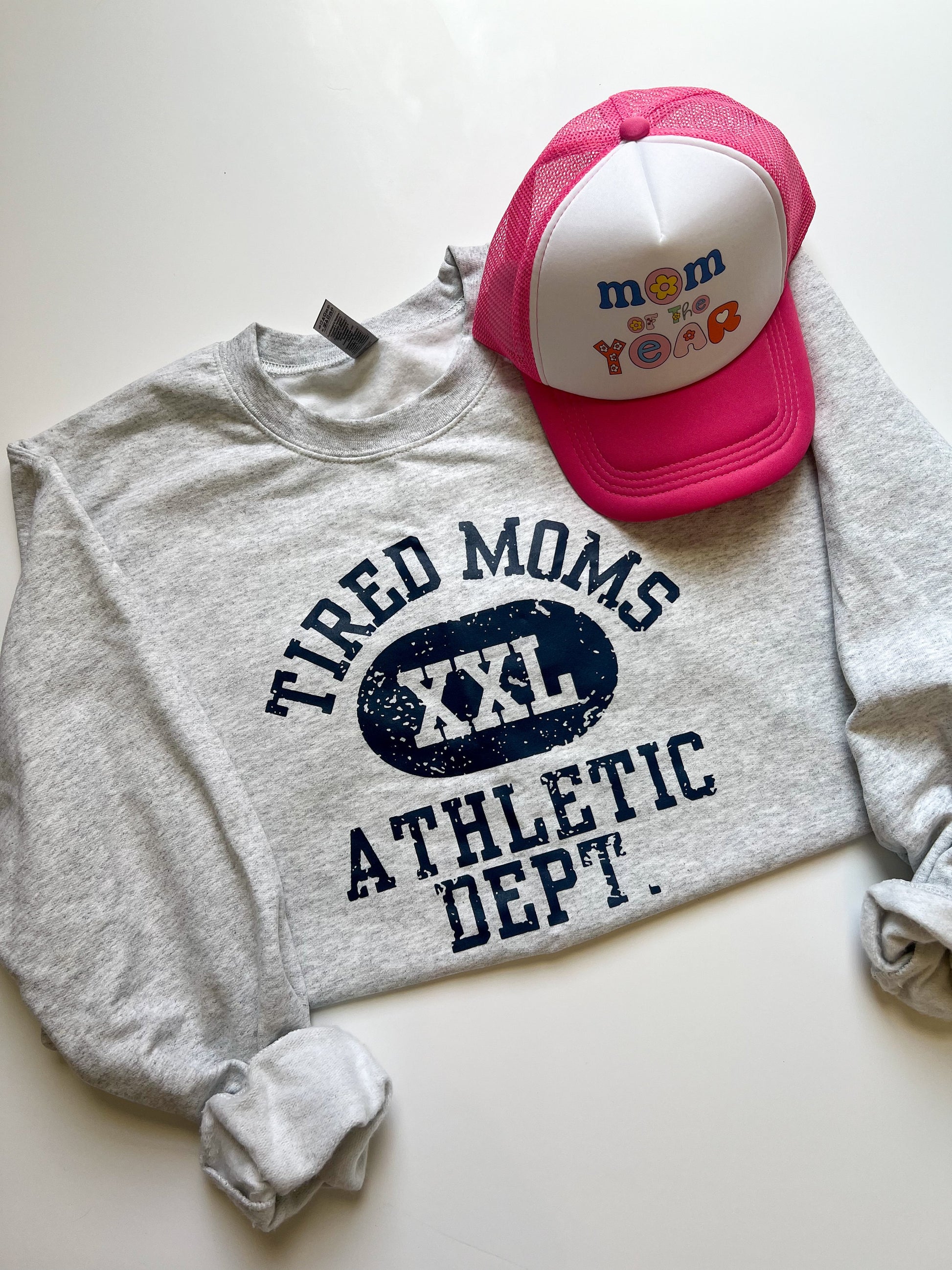 Tired Moms Club Sweatshirt, Trendy Mom Shirt, Mothers Day Tee, Gifts for Mom, Tired Mama T-Shirt, Mom Shirt Gift, Kids to Mom Gift, New Mom