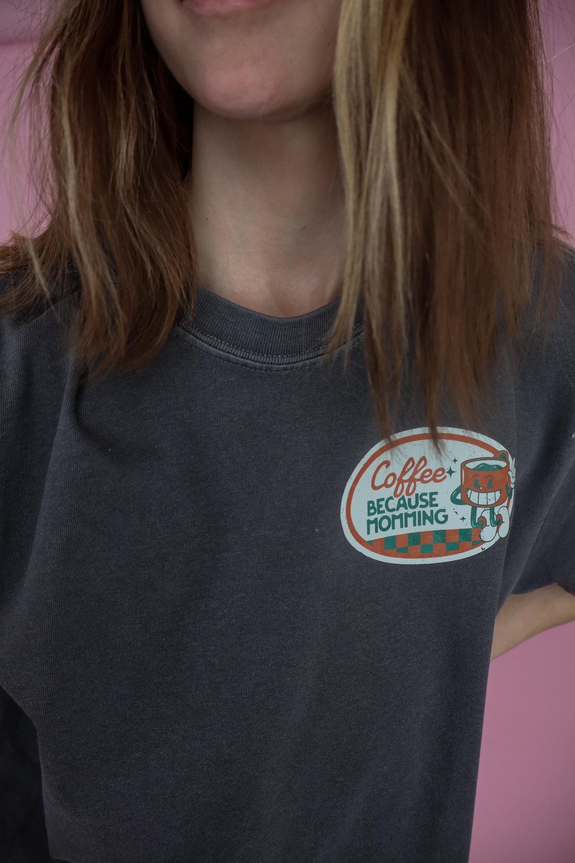 comfort colors tee for everyday mom life