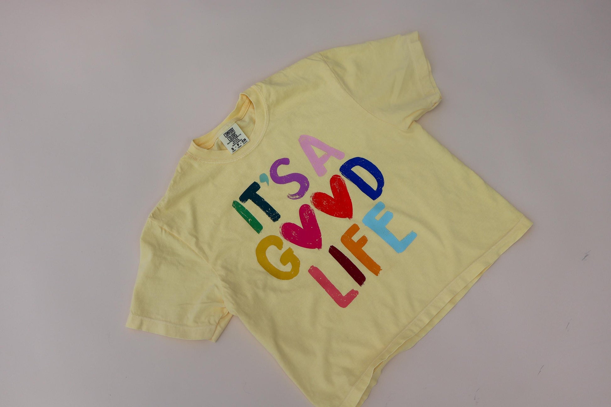 It’s a Good Life Shirt, Rainbow Graphic Tee, Positive Affirmation Shirt, Comfort Colors Butter Yellow Tee, Cute Mom Shirt