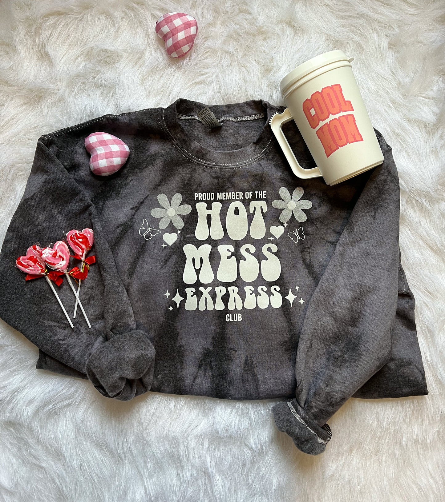 Mama Sweatshirt, Retro Mama Sweatshirt, Boho Mama Crewneck, Baby Shower Gift, Gift for Mom, Hot Mess Express T-shirt, Hot Mess Mama Shirt